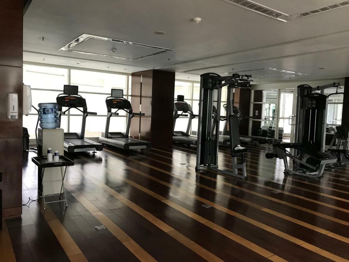The Peak Residence At Sudirman - 3 Bedroom Exclusive Private Apartment Jakarta Exterior photo